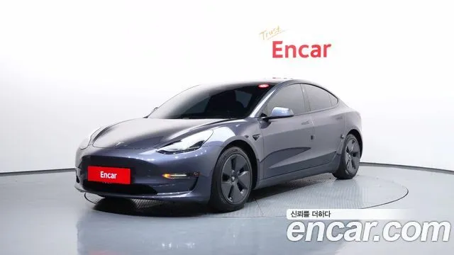 Tesla Model 3 Long Range AWD