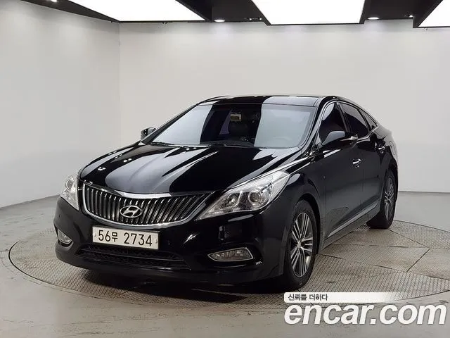 Hyundai Grandeur HG240 Modern
