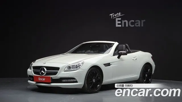 Mercedes-Benz SLK-Class 200 Blue Efficiency