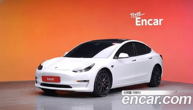 Tesla Model 3 Long Range AWD