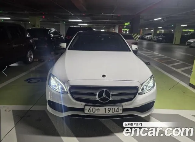 Mercedes-Benz E-Class E200 Avantgarde
