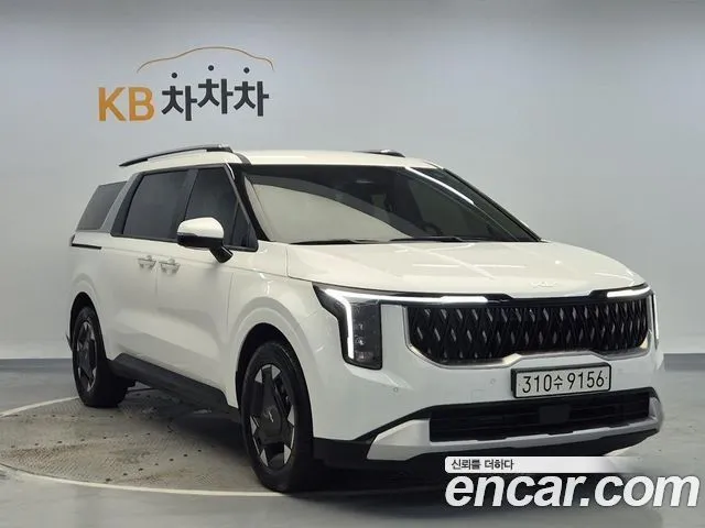 Kia Canival HEV 9 seater Prestige