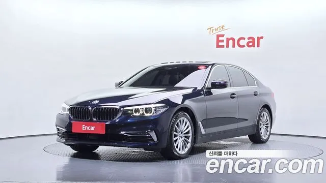 BMW 5-Series 520i Luxury