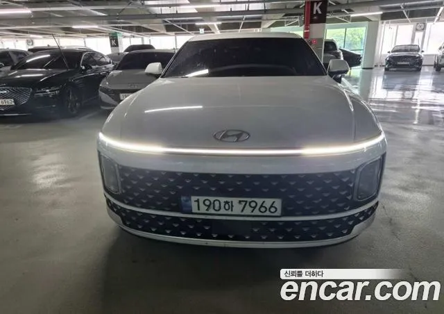 Hyundai Grandeur Exclusive
