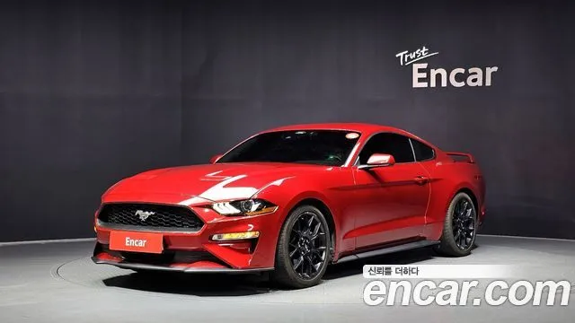 Ford Mustang Coupe