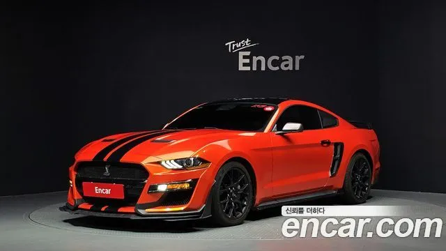 Ford Mustang Coupe