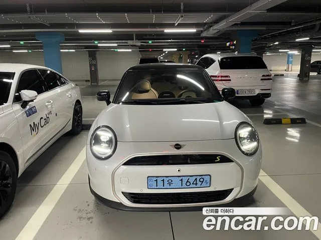 Mini Cooper SE Favoured