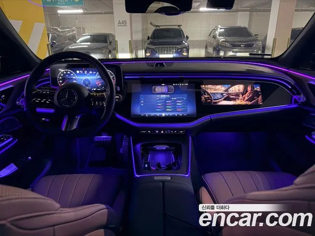 Mercedes-Benz E-Class E300 4MATIC AMG Line