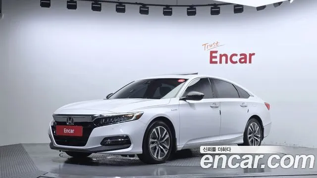 Honda Accord 2.0 Hybrid Touring