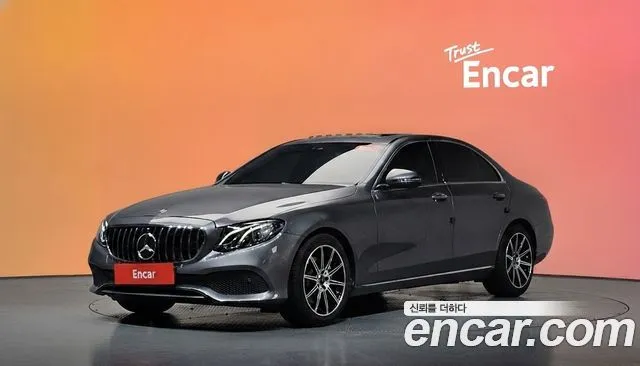 Mercedes-Benz E-Class E200 Avantgarde