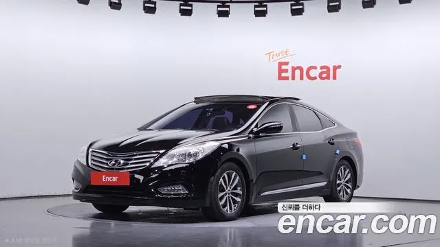 Hyundai Grandeur HG240 Luxury