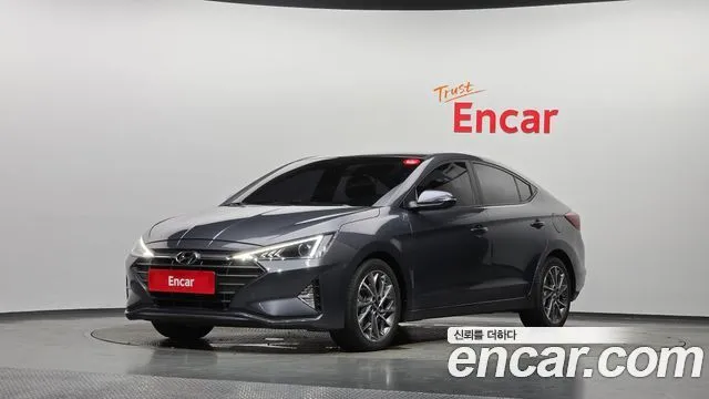 Hyundai AVANTE 1.6