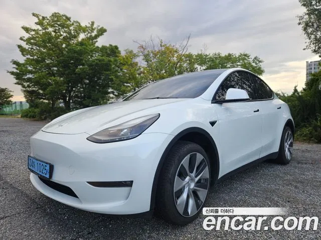 Tesla Model Y Long Range AWD