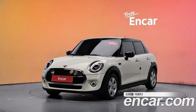 Mini Cooper 5Door Standard