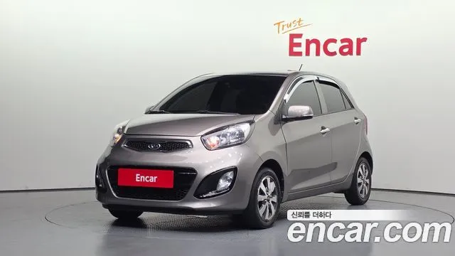 Kia morning Deluxe Trendy