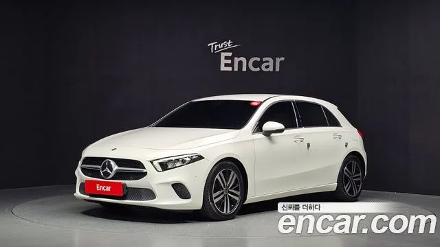 Mercedes-Benz A-Class A220 Hatchback