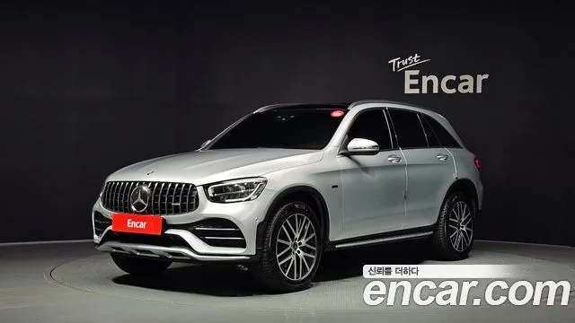 Mercedes-Benz GLC-Class GLC300e 4MATIC