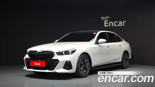 BMW 5-Series 530i xDrive M Sport Pro
