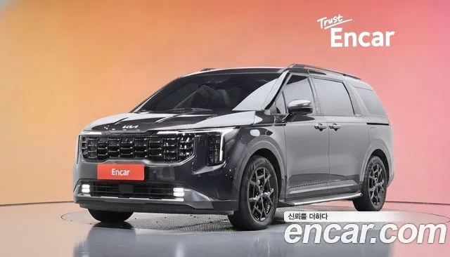 Kia Canival HEV 9seater Gravity