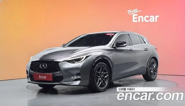 Infiniti Q30 2.0 Sport Proassist