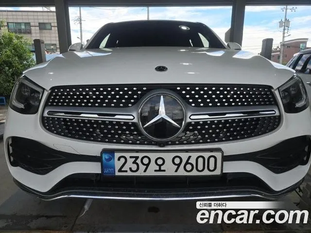 Mercedes-Benz GLC-Class GCL300 4MATIC Coupe