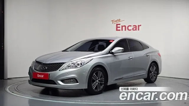 Hyundai Grandeur HG240 Modern