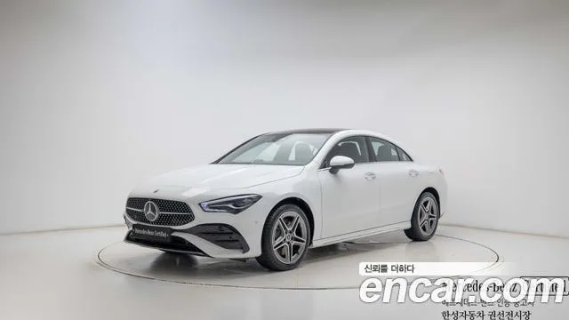 Mercedes-Benz CLA-Class CLA250 4MATIC
