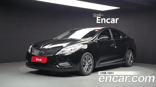 Hyundai Grandeur HG240 Modern