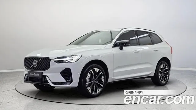 Volvo XC60 B5 Ultra Dark