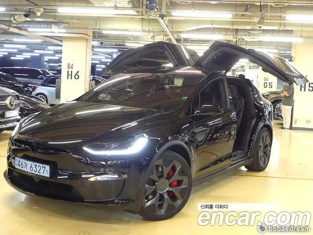 Tesla Model X Plaid