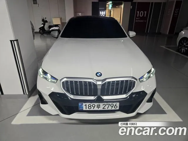 BMW 5-Series 530i xDrive M Sport