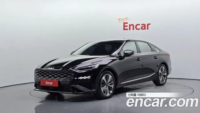 Kia K8 Signature