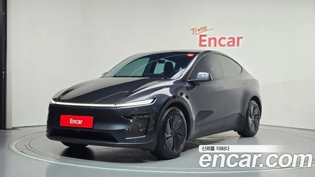 Tesla Model Y RWD