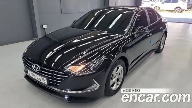 Hyundai Sonata 2.0 LPG(rental car)