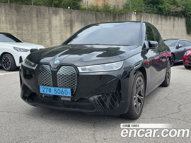 BMW iX xDrive M60