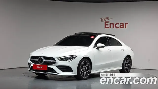 Mercedes-Benz CLA-Class CLA250 4MATIC