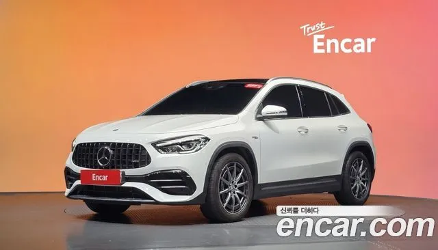 Mercedes-Benz GLA-Class GLA45 AMG 4MATIC+