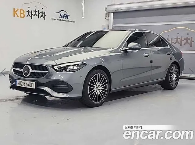 Mercedes-Benz C-Class C200 4MATIC Avantgarde
