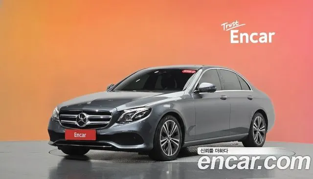 Mercedes-Benz E-Class E300 Avantgarde