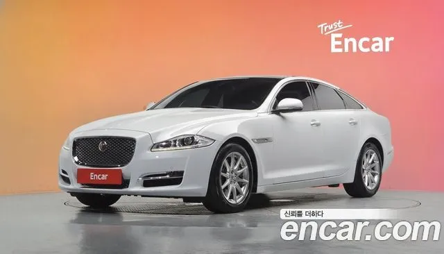 Jaguar XJ 2.0 Luxury SWB