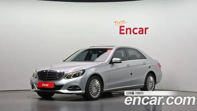 Mercedes-Benz E-Class E200 Elegance