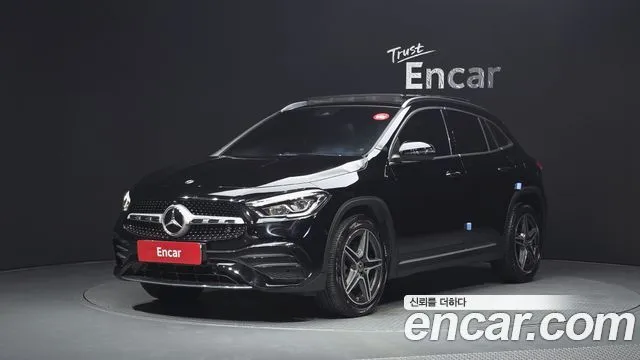 Mercedes-Benz GLA-Class GLA250 4MATIC