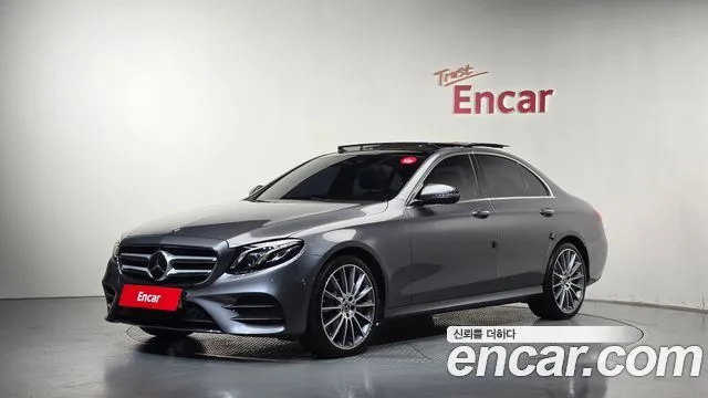 Mercedes-Benz E-Class E350 4MATIC AMG Line