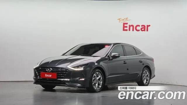 Hyundai Sonata 2.0 LPG(rental car)