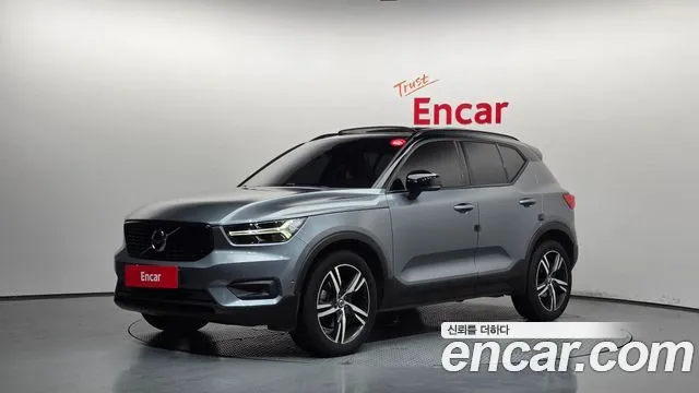 Volvo XC40 T4 R-Design