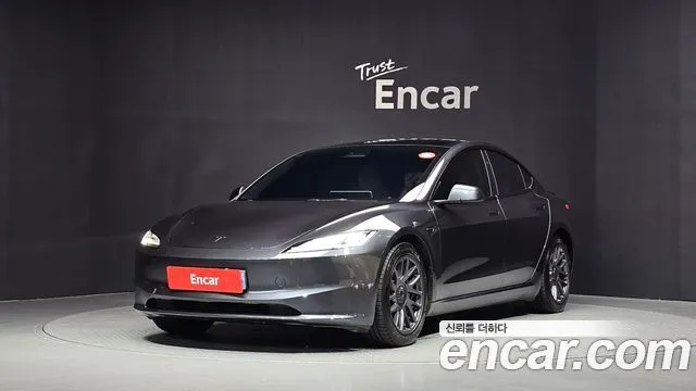 Tesla Model 3 Long Range AWD