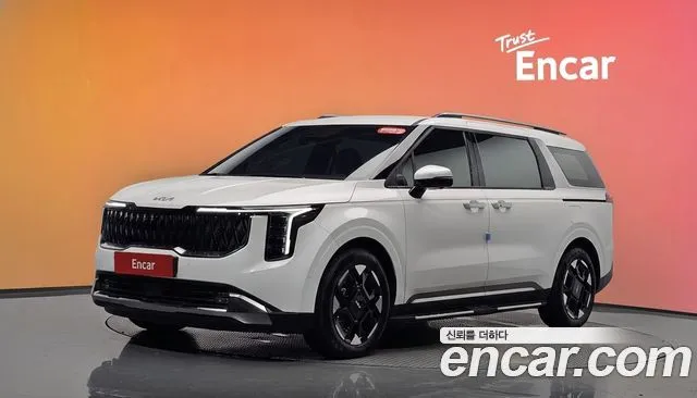 Kia Canival HEV 9seater Signature
