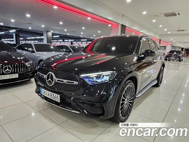 Mercedes-Benz GLC-Class GLC300 4MATIC AMG Line