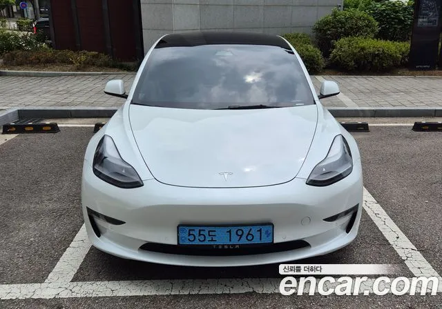 Tesla Model 3 Long Range AWD