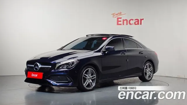 Mercedes-Benz CLA-Class CLA220 AMG Line